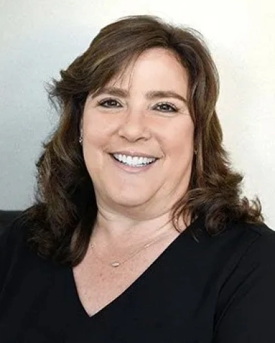 Meet the Team member Mary Consultant
